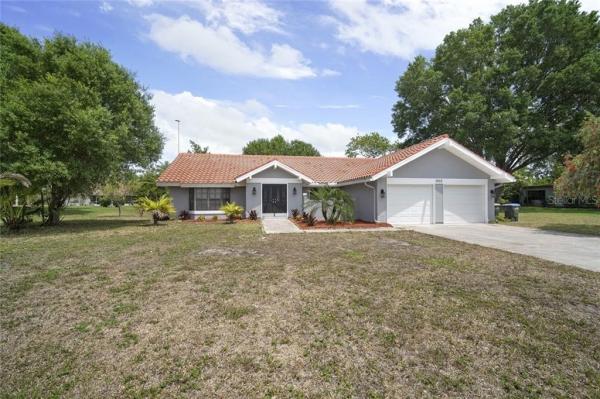 NORTH PORT CHARLOTTE COUNTRY CLUB