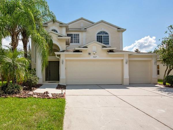 STONEYBROOK HILLS 18