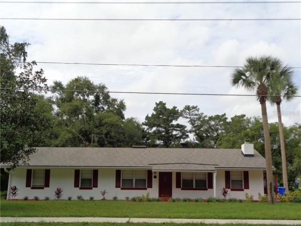 CRYSTAL LAKE WINTER HOMES
