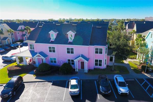 RUNAWAY BEACH CLUB CONDO