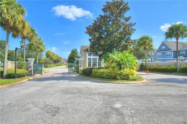 THE VILLAS AT SEVEN DWARFS LANE