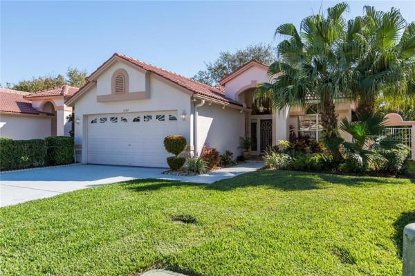 CRESCENT OAKS COUNTRY CLUB 2