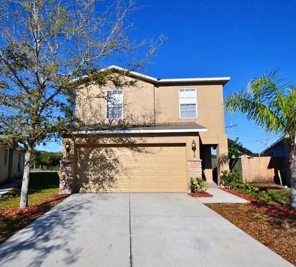 CARRIAGE POINTE PH 1