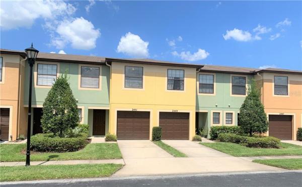 EDGEWATER AT LAKE BRANDON