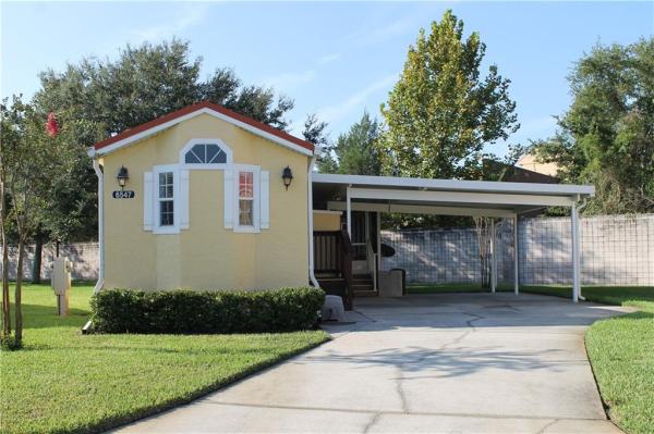 CALIENTE CASITA VILLAGE