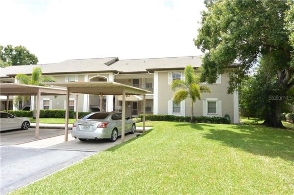BAY OAKS CONDO