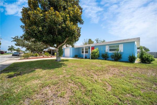 HOLIDAY LAKE ESTATES