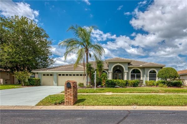 CRESCENT OAKS COUNTRY CLUB PH 1