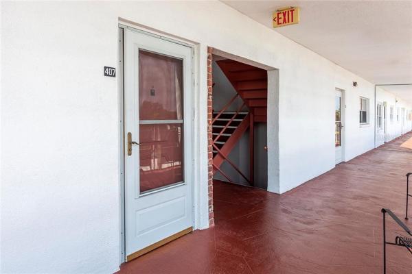 FIVE TOWNS OF ST PETE