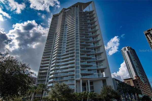 SIGNATURE PLACE CONDO