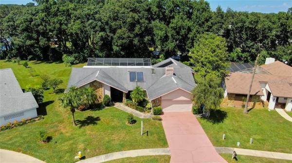 LAKE VALENCIA UNIT ONE