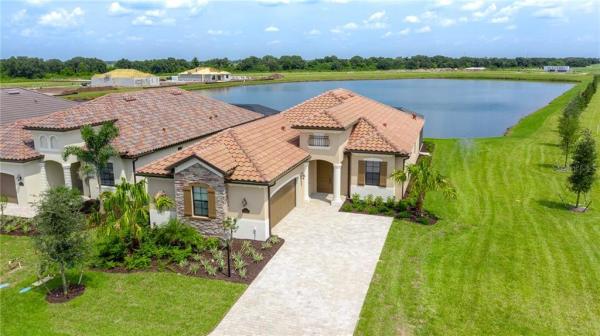 LAKEWOOD NATIONAL GOLF CLUB PH 1F PB64/81