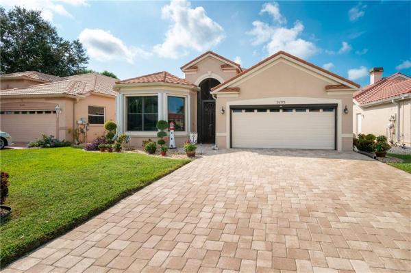 SEMINOLE LAKES PH 01