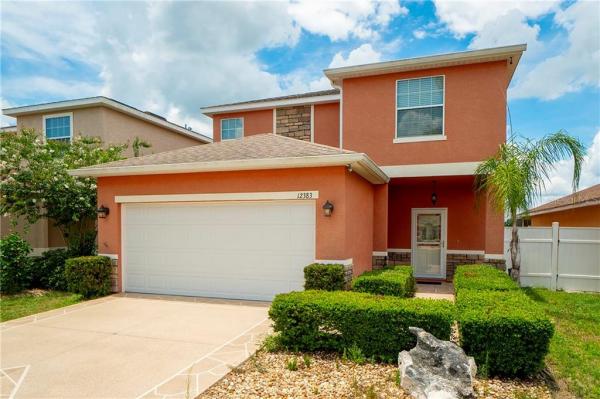 VILLAGES OF PARKWOOD