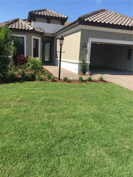 ESPLANADE PHASE VIII AT LAKEWOOD RANCH