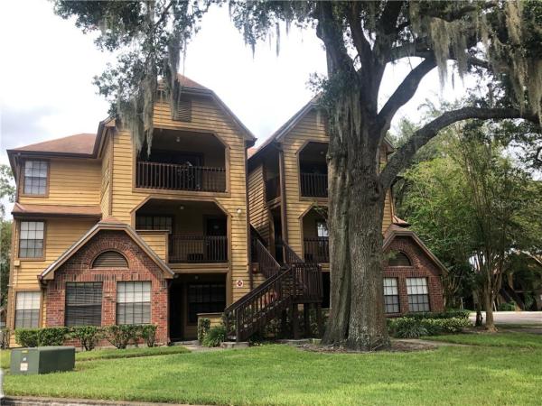 LAKEWOOD PARK A CONDO