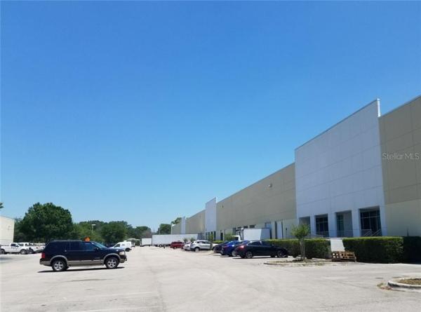 I-4 COMMERCE CENTER COMMERCIAL WAREHOUSE CONDO