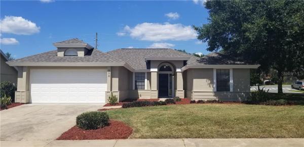 HILLS OF LAKE MARY PH 3