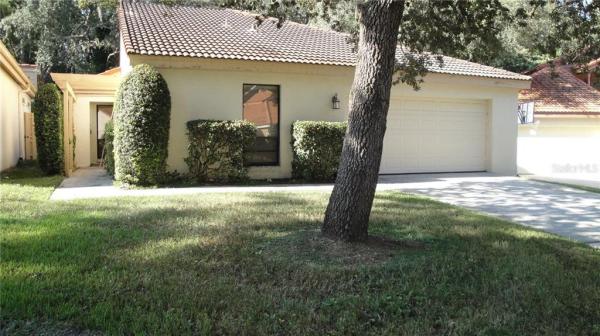 COUNTRY CLUB VILLAGE UNIT 1