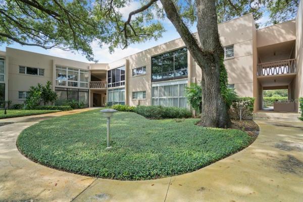 WINTER PARK GARDENS CONDO