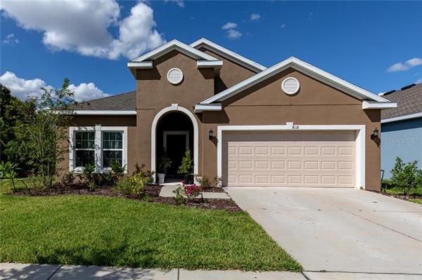 CARRIAGE POINTE SOUTH PH 2D1