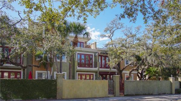 ASBURY PARK VILLAS & TOWNHOU