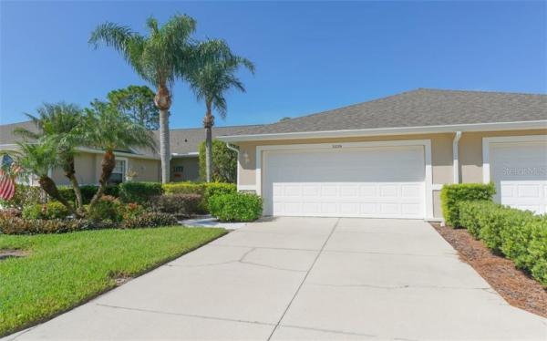 HERITAGE OAKS GOLF & COUNTRY CLUB