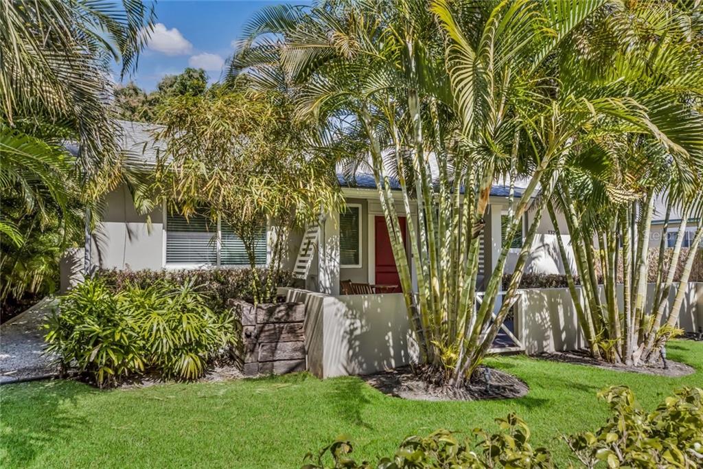 VALENCIA TERRACE REV - фото