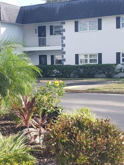 BURGUNDY UNIT ONE CONDO