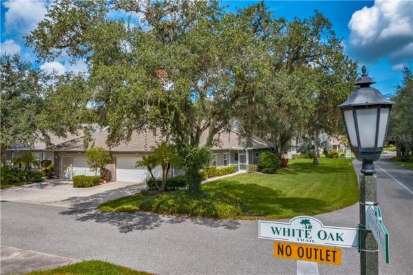 HERITAGE VILLAS @ HERITAGE OAK PARK