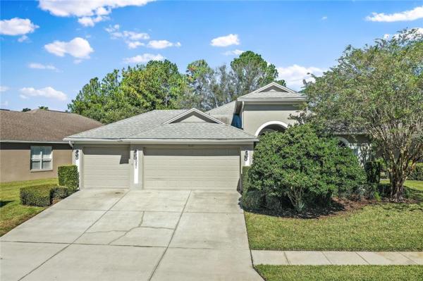 COUNTRY CLUB MT DORA