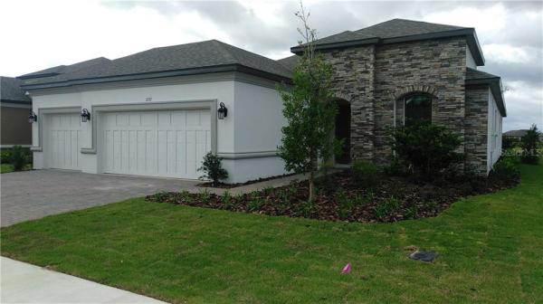 HIGHLAND RANCH ESPLANADE