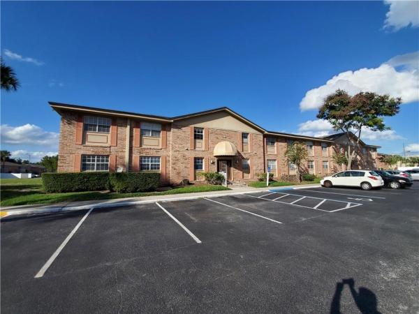 CARRINGTON PARK A CONDOMINIUM