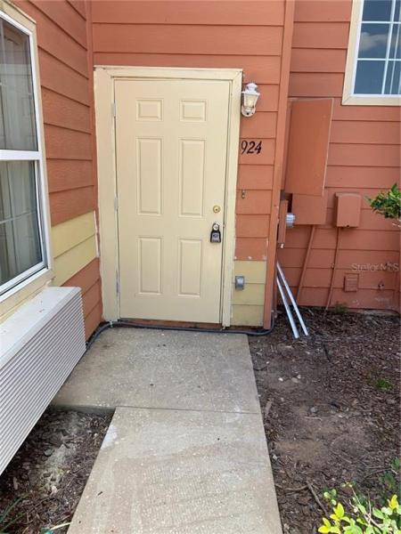 ISLAND CLUB WEST PH 2