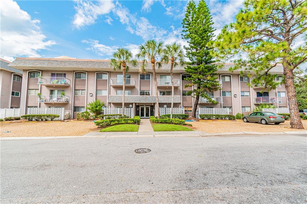 SHORE COLONY CONDO - фото