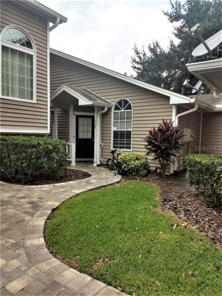 LAKEVIEW VILLAGE CONDO 09