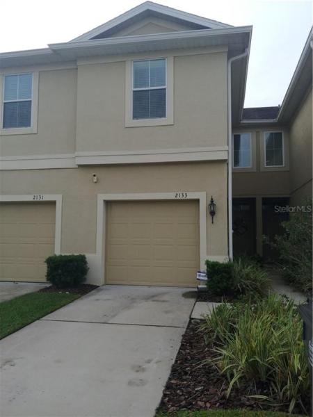 BROADWAY CENTRE TWNHMS