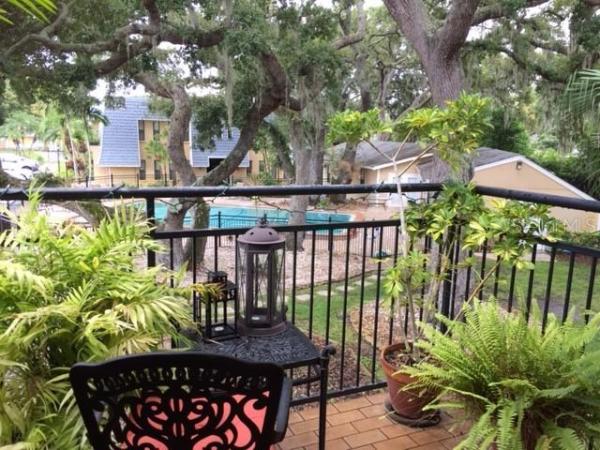 VICTORIA PALMS CONDO