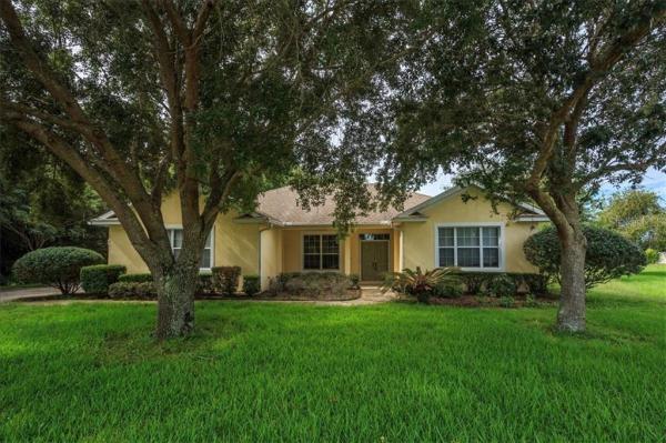 LAURELS MOUNT DORA 45/98