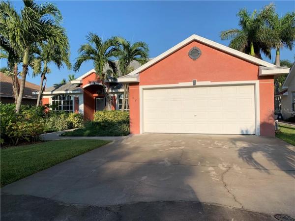 TIERRA VERDE LANDMARK