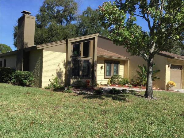 RAINTREE VILLAGE CONDO