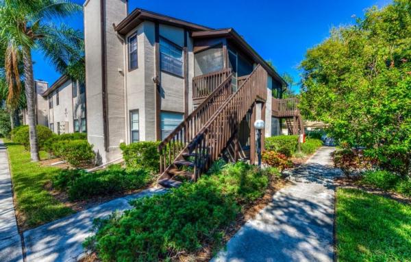 MIRROR LAKE CONDO SEC 4