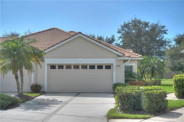 PELICAN POINTE GOLF & COUNTRY CLUB