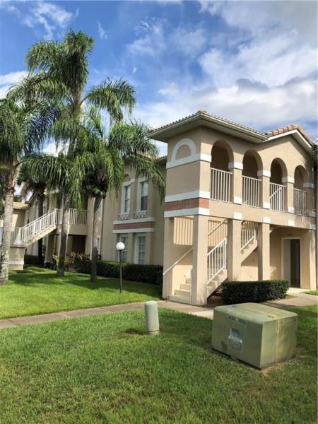 FAIRWAY GLEN AT MEADOW WOODS CONDO