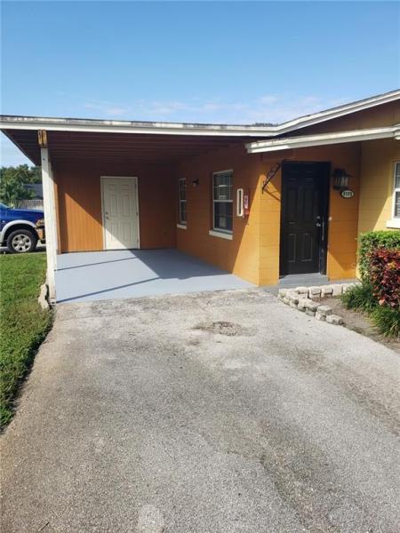 COCO PLUM VILLAS CONDO