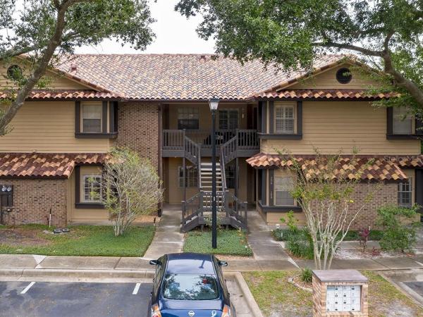 LAKEVIEW GARDENS AT WEKIVA COVE 1 A CONDO