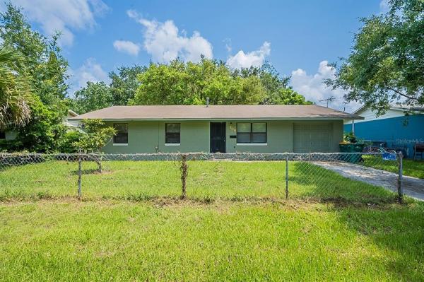 MOUNT DORA DONNELLYS