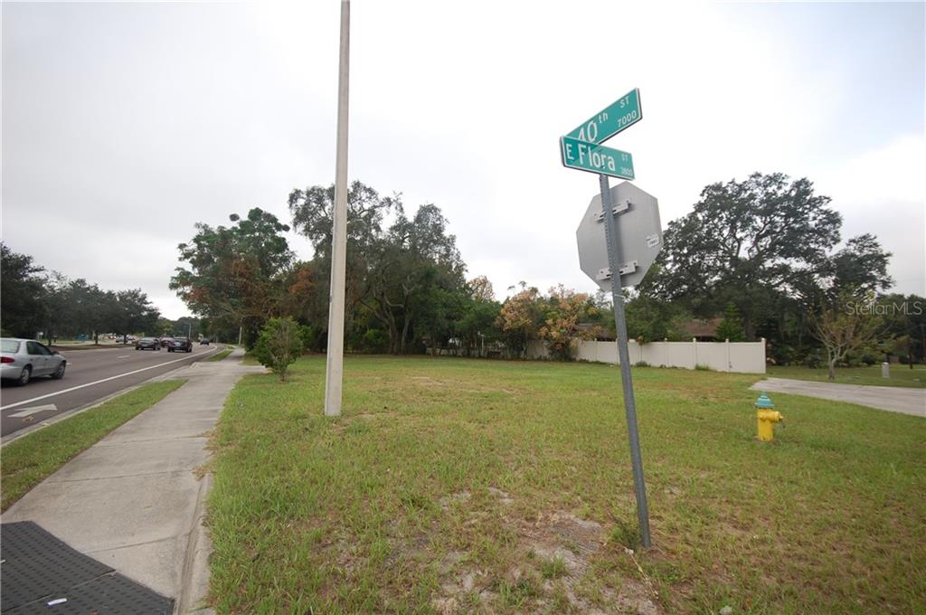 TEMPLE CREST UNIT 3 - фото