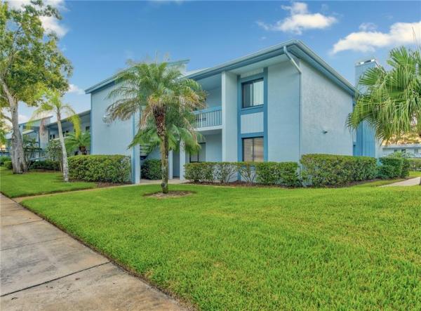 EAST LAKE WOODLANDS CONDO