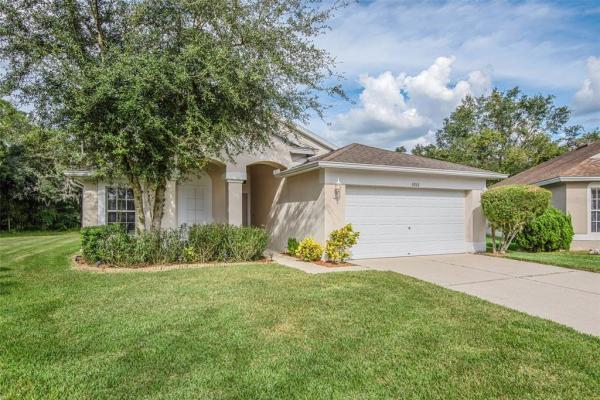 LEXINGTON OAKS VILLAGE 14